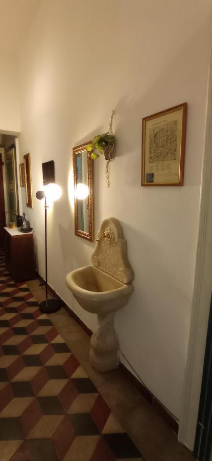 Onlyrooms Iii - Piazza Jenne * Cagliari
