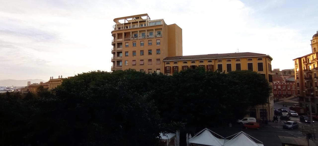 Onlyrooms Iii - Piazza Jenne * Cagliari