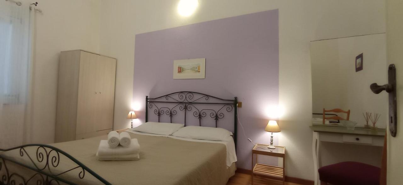 Onlyrooms Iii - Piazza Jenne * Cagliari