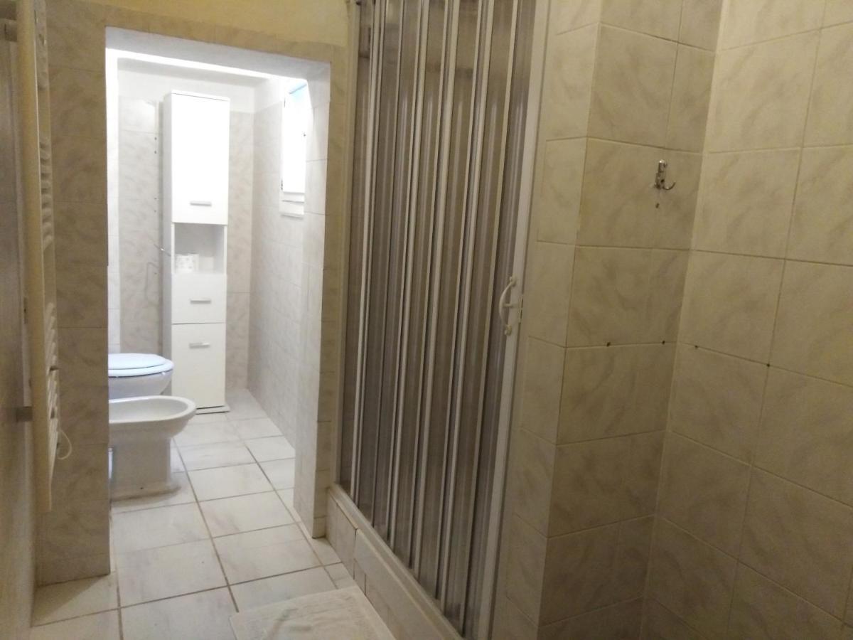 Onlyrooms Iii - Piazza Jenne Guest house